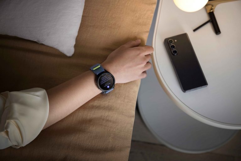 A Samsung nemzetközileg kiterjeszti a Galaxy Watch okosórák CE-jelölésű alvási apnoé funkcióját