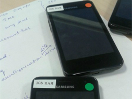 Samsung 3GB RAM Mobile